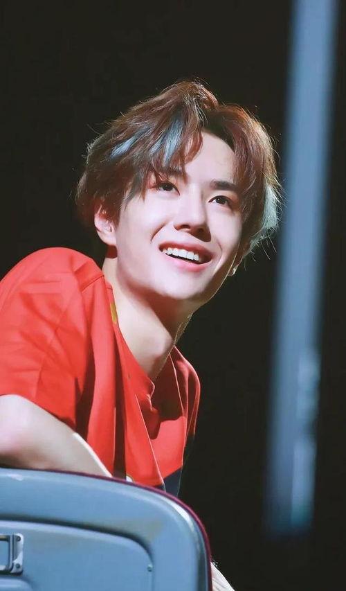 娱乐圈爆料贴朱一龙,娱乐圈爆料背后的真实人生 第2张 娱乐圈爆料贴朱一龙,娱乐圈爆料背后的真实人生 第2张